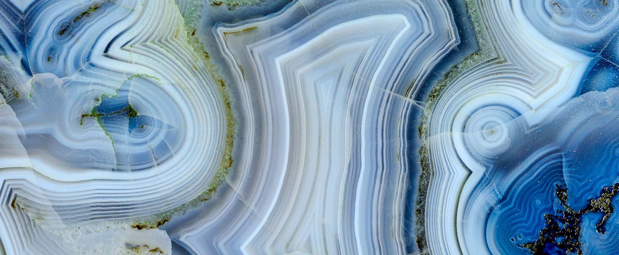 Shilajit: sostanza naturale ricca di minerali