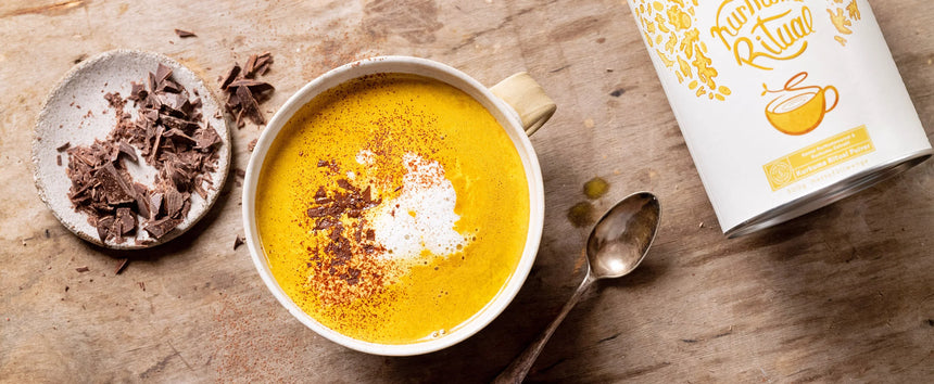 Riscalda e rinforza: ecco il latte d’oro (golden milk)